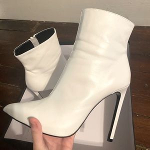 NWT & Box Tony Bianco FREDDIE booties